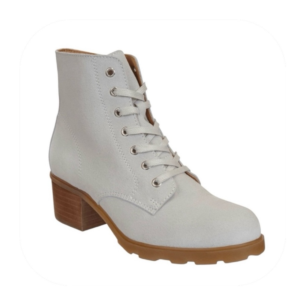 OTBT size 7.5 mist Arc heeled lace up leather suede bootie